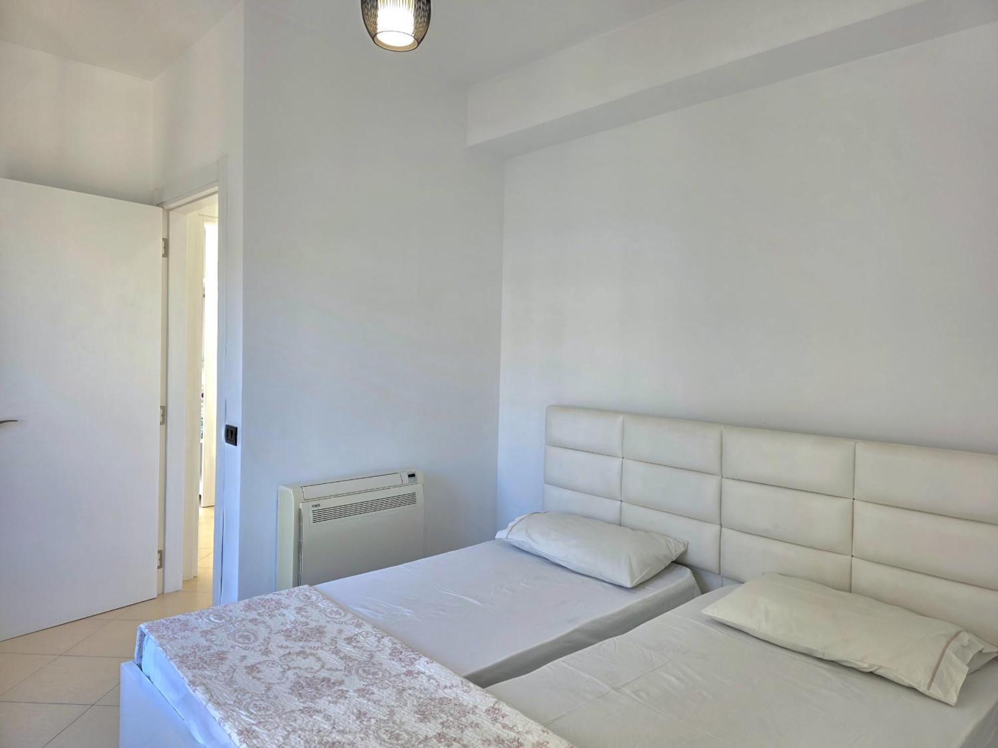 Brisa Del Mar Apartments Дуррес Экстерьер фото
