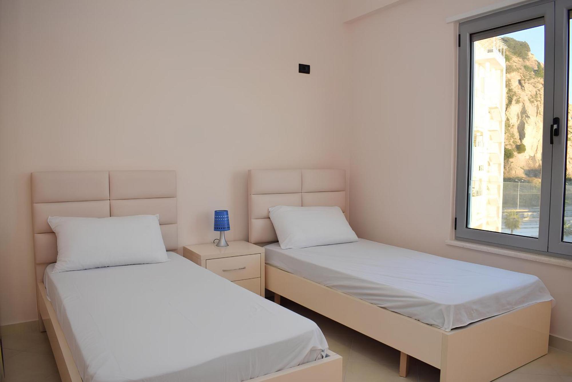 Brisa Del Mar Apartments Дуррес Экстерьер фото