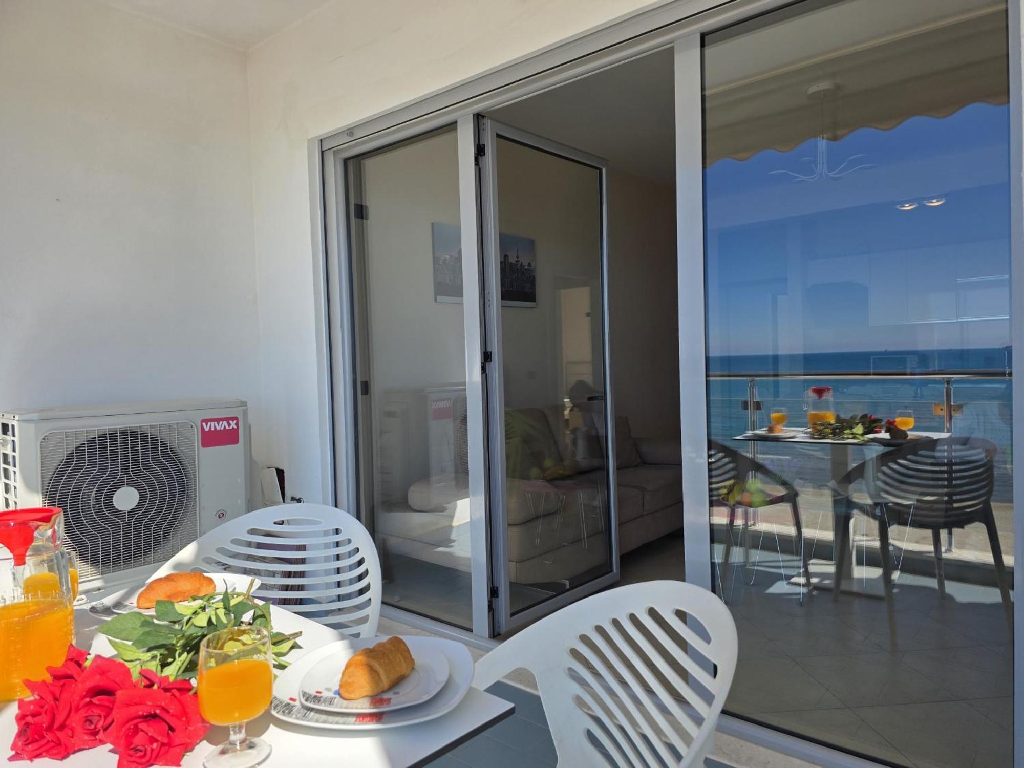 Brisa Del Mar Apartments Дуррес Экстерьер фото